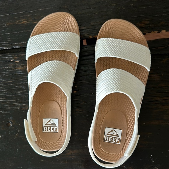 Reef Water Vista - Picture 4 of 4